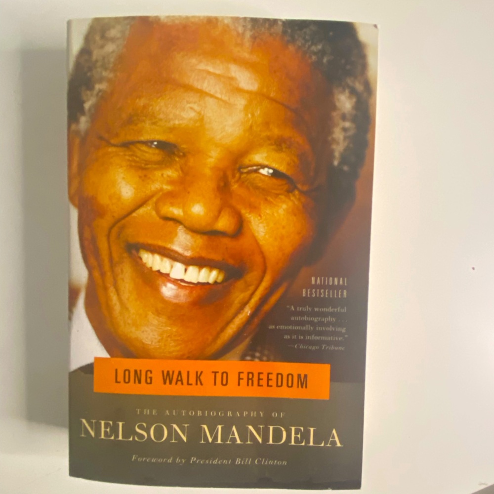 LONG WALK TO FREEDOM: AUTOBIOGRAPHY OF NELSON MANDELA paperback